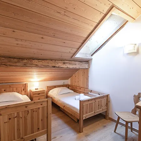 Bel Au Centre De Chamonix, A 350m Des Pistes, Parking Et Services Inclus - Fr-1-343-200 * Chamonix Mont Blanc